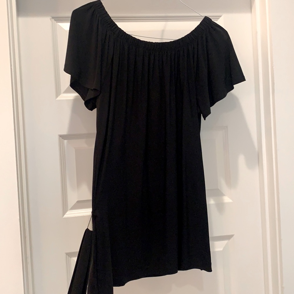 Black tunic blouse